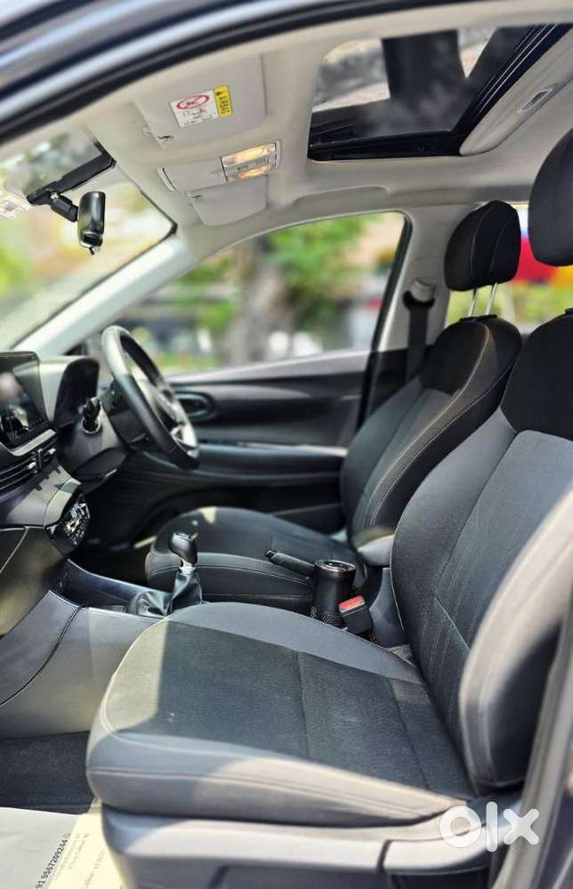 Hyundai I20 Asta (o) 1.2 Mt, 2023, Petrol