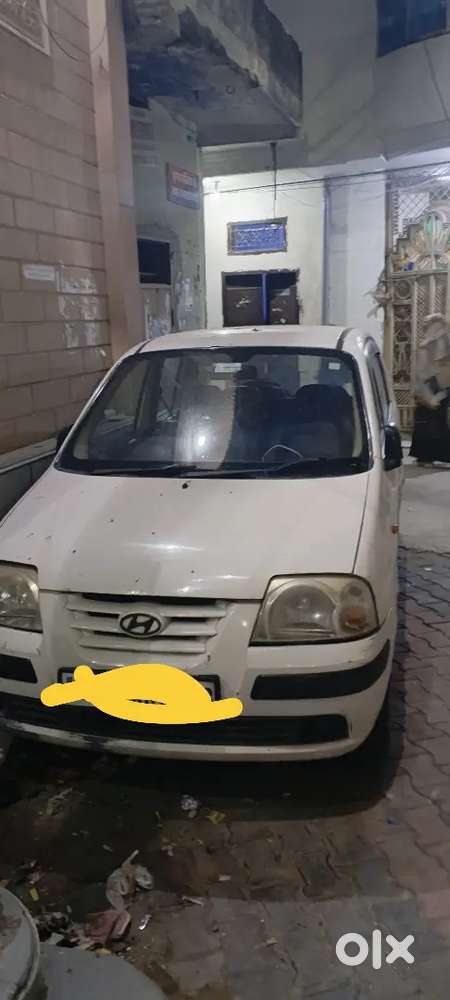 2nd Owner Hyundai Santro.  2013