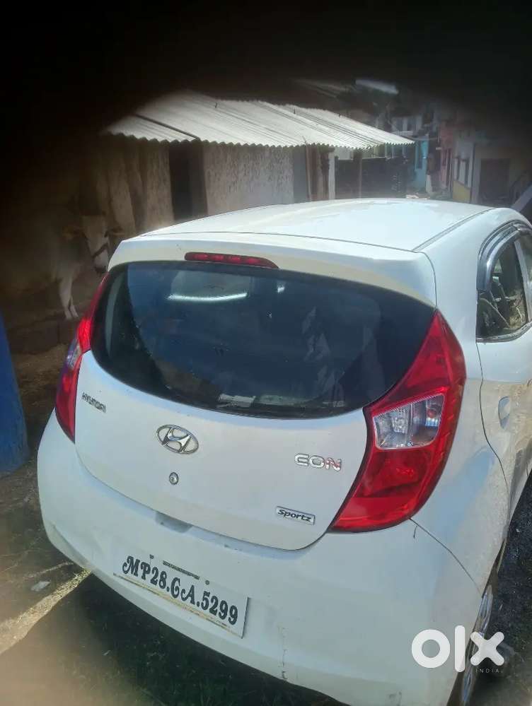 Eon Top Sports Modal Single Handed Govt Emploee 48000 Km Chali