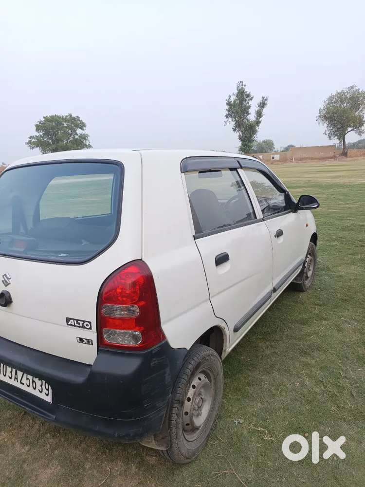 Maruti Suzuki Alto 2011 Petrol Well Maintained