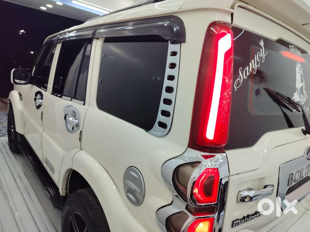 Mahindra Scorpio S6 Plus, 2017, Diesel