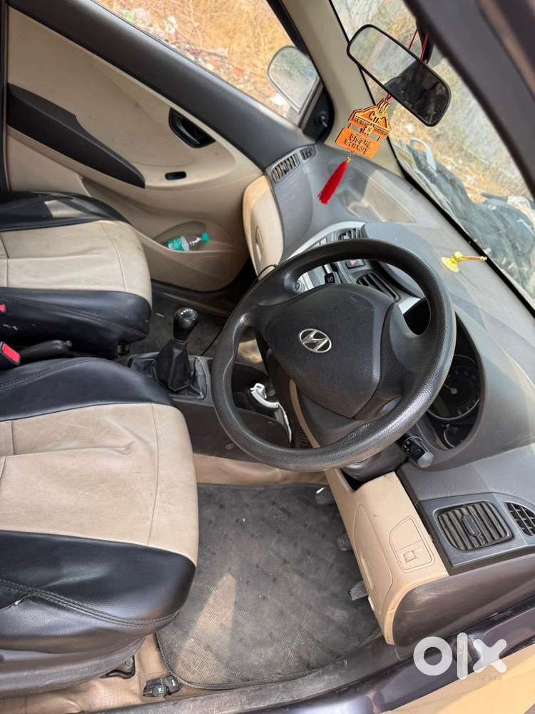Hyundai Car Manual 2012