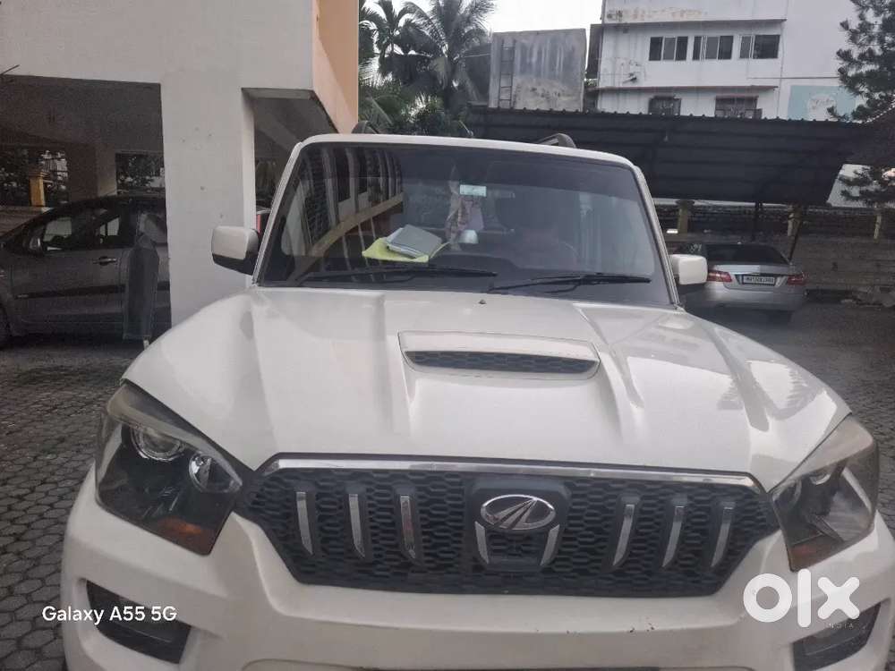Scorpio Sell At Rs.700000