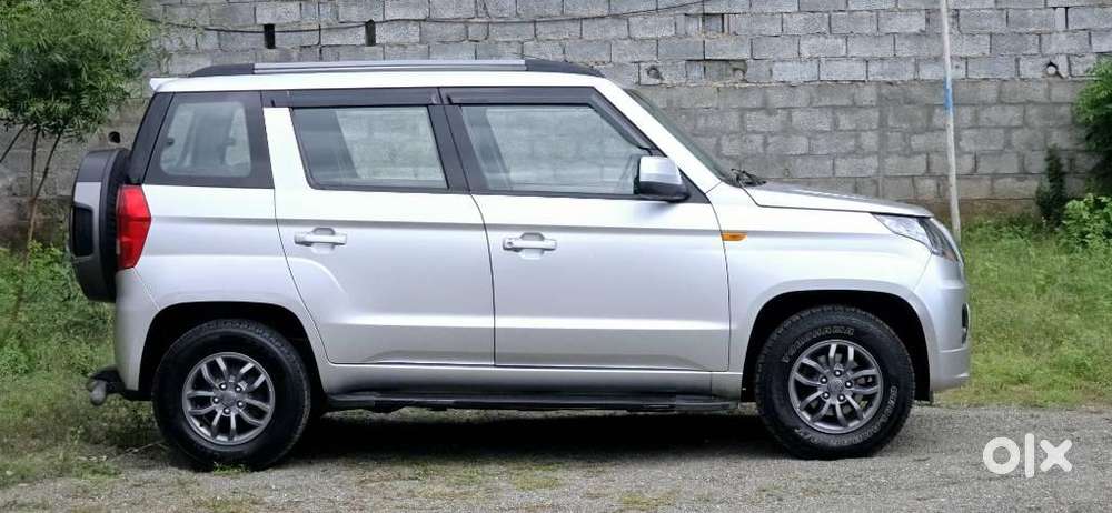 Mahindra Tuv 300 T10, 2018, Diesel