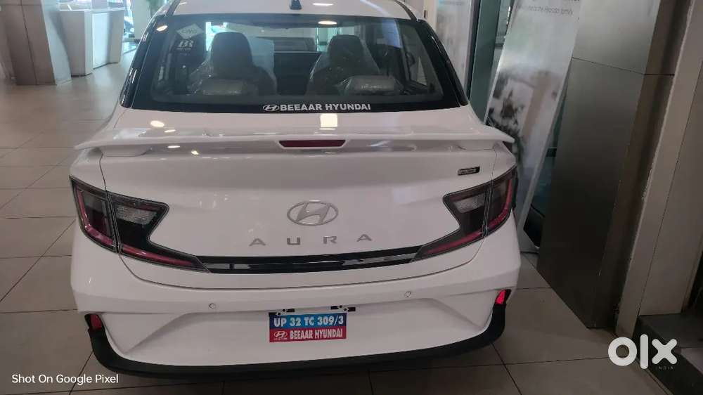 Hyundai Aura 2026 Cng