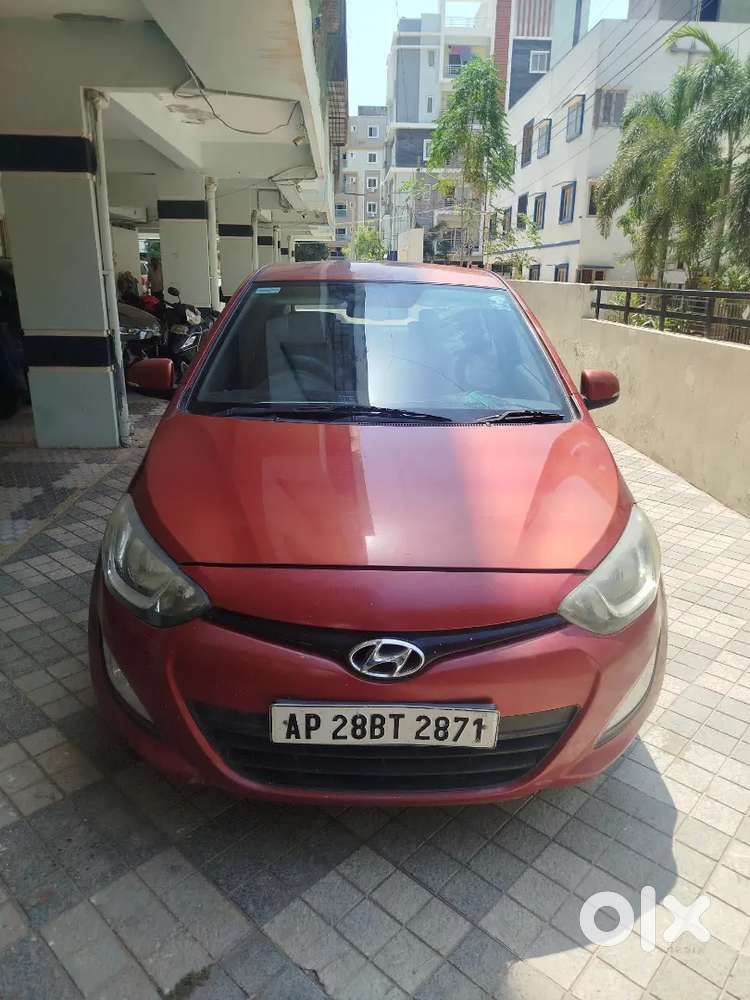 Hyundai I20 Sportz Petrol Well Maintained
