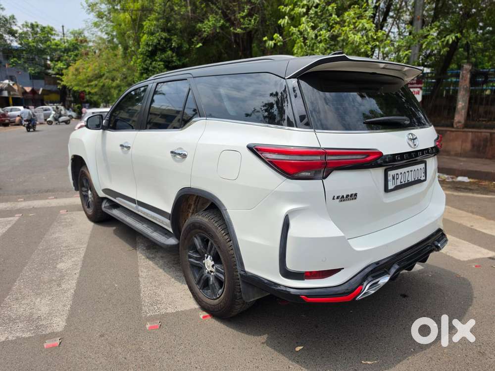 Toyota Fortuner Legender 4x2 At 2.8, 2025, Diesel