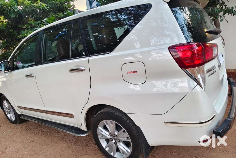 Toyota Innova Crysta 2.8z Automatic, 2018, Diesel