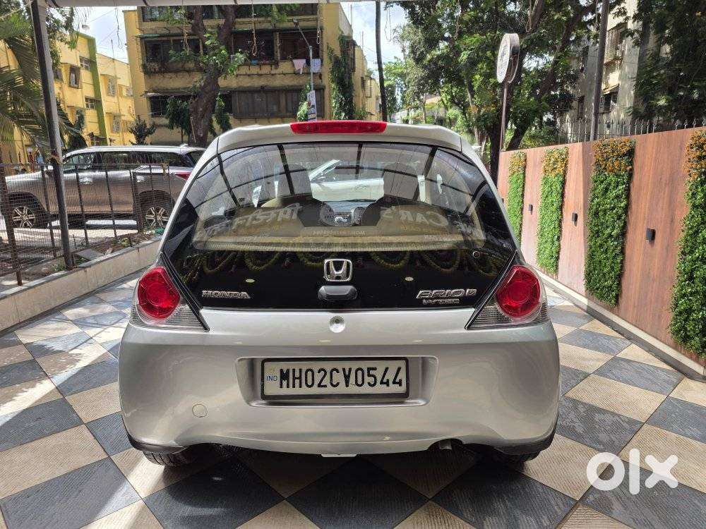 Honda Brio V Automatic, 2012, Petrol