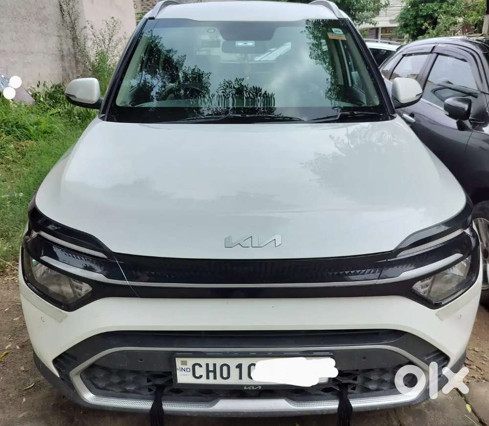 Kia Carens 1.5 Diesel 2023 Under Warranty