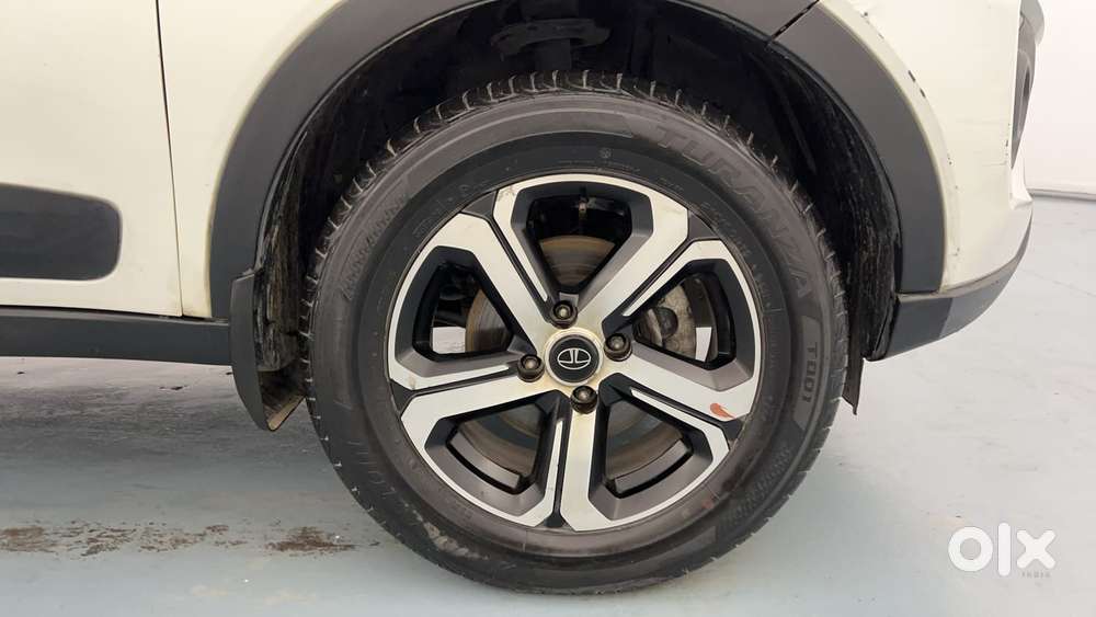 Tata Nexon 1.2 Revotron Xz Plus, 2021, Petrol