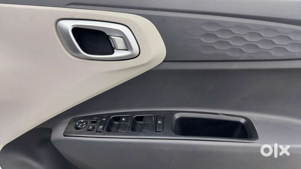 Hyundai Aura Sx Manual, 2023, Petrol