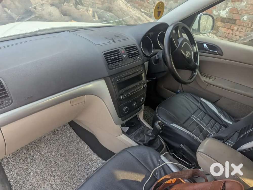 Skoda Yeti 2.0 Ambiente 2012