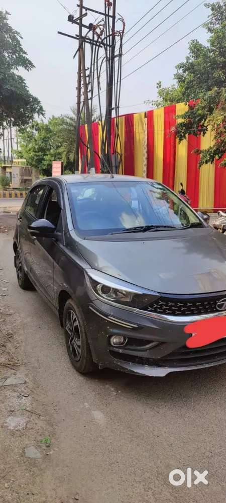 Well Maintained Car And New Tyres And No Scratches