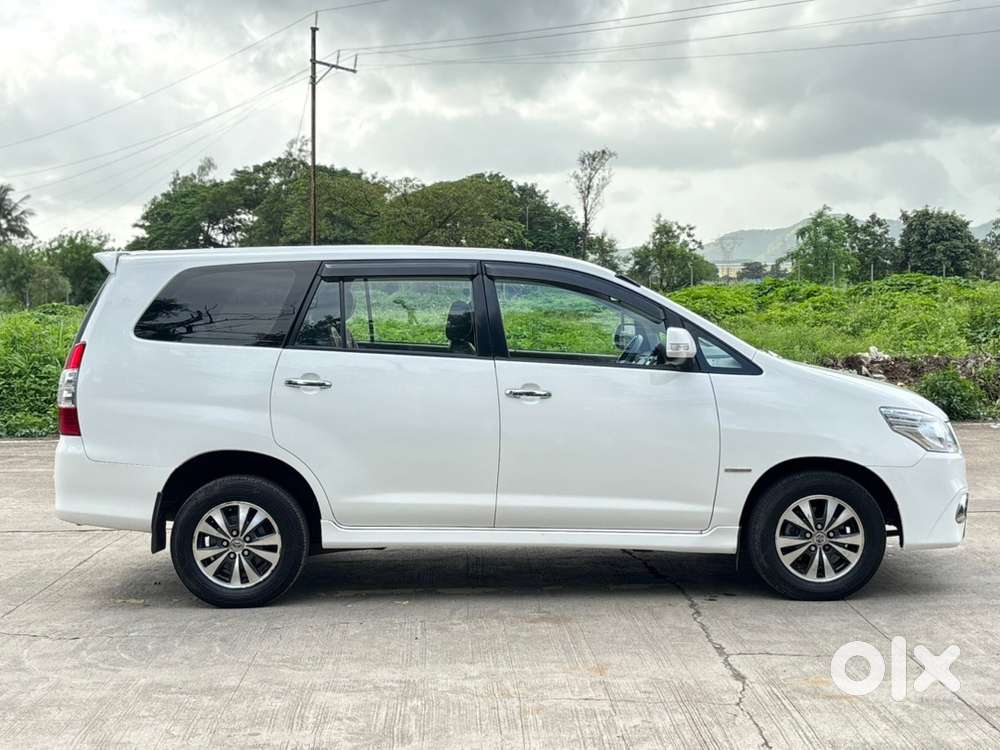 Toyota Innova Diesel 2015