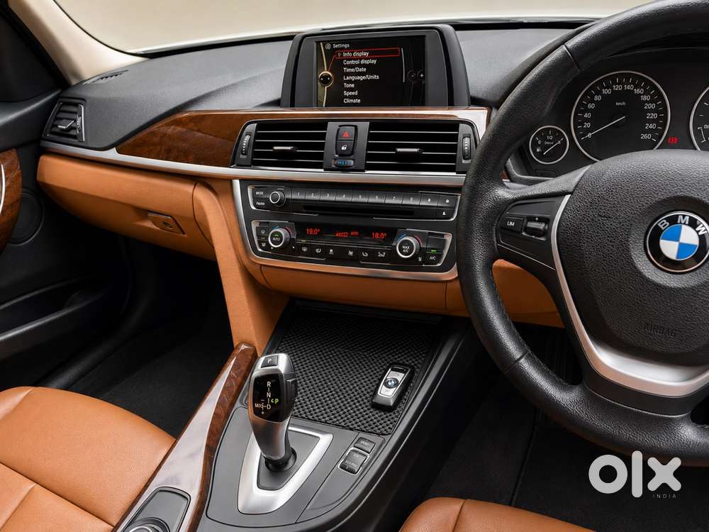 Bmw 320d Luxury Line 2013 Single Owner