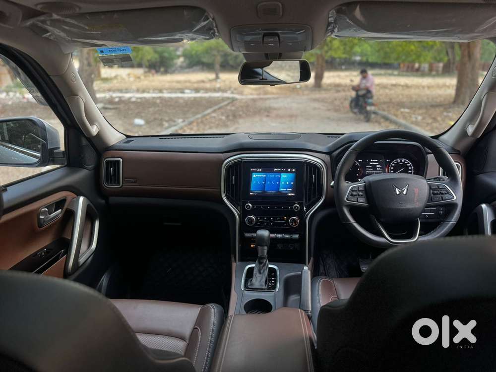 Mahindra Scorpio-n 2.0 Z8 L Petrol At 6 Str, 2025, Petrol