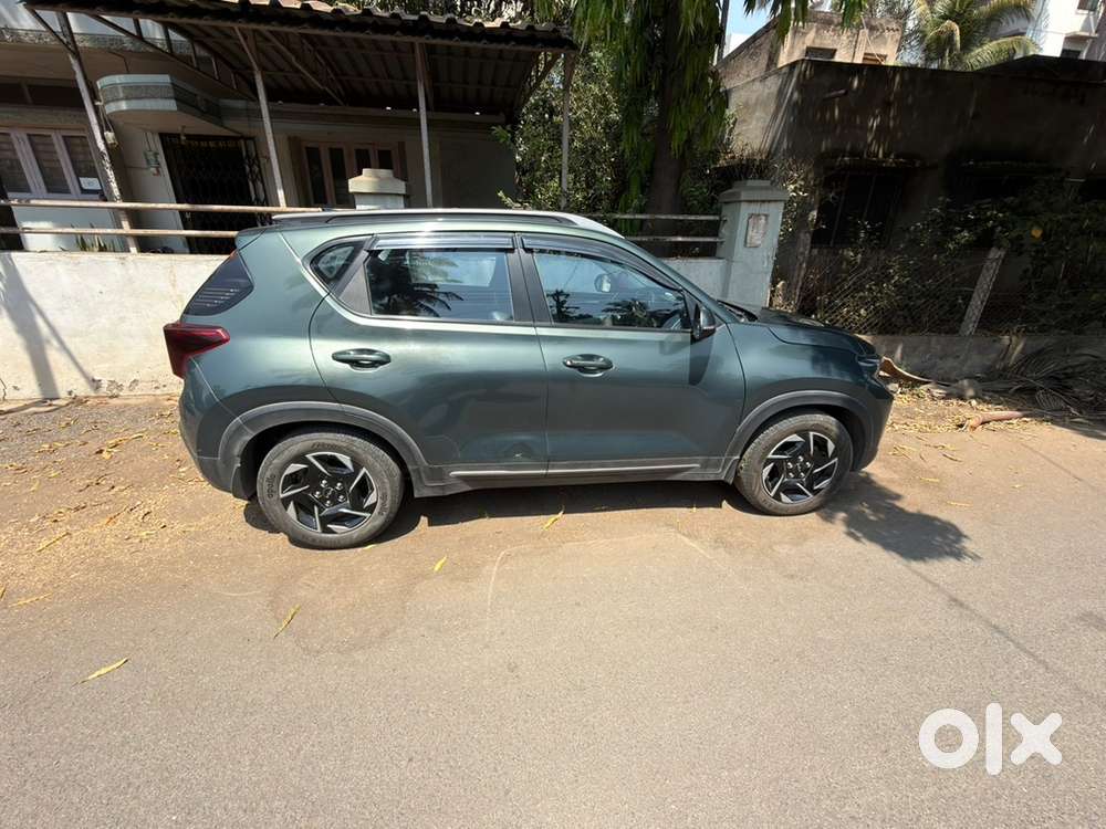 Kia Sonet 2024 Petrol Well Maintained