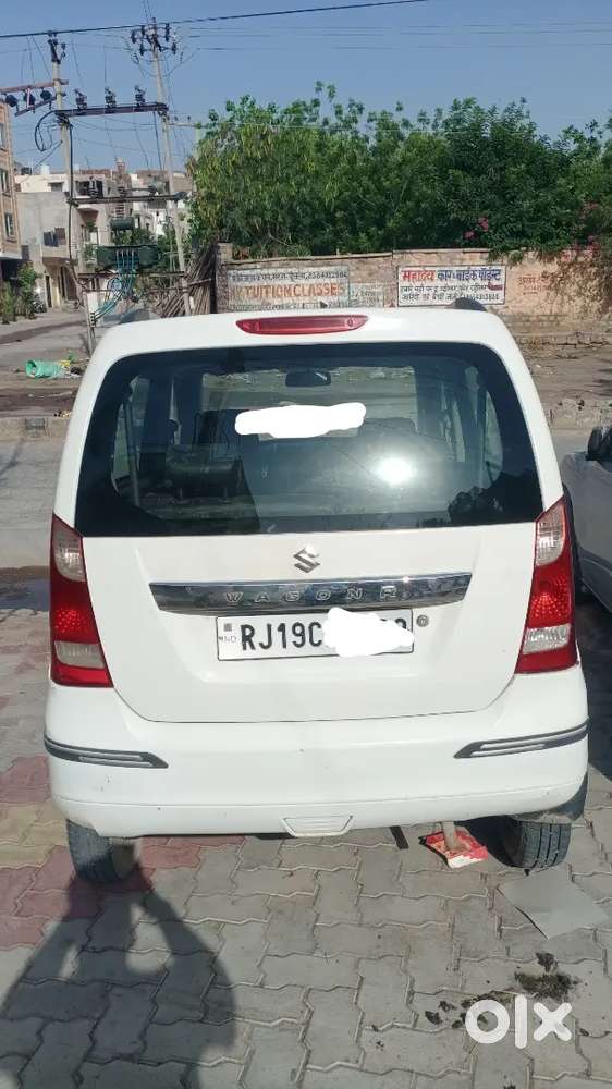 2016 Wagonr Cng 2011 Swift Dzire Vdi 2010 Santro Xing Cng