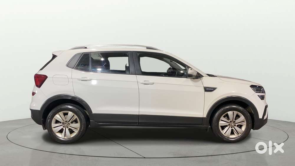 Skoda Kushaq 1.0 Tsi Ambition, 2022, Petrol