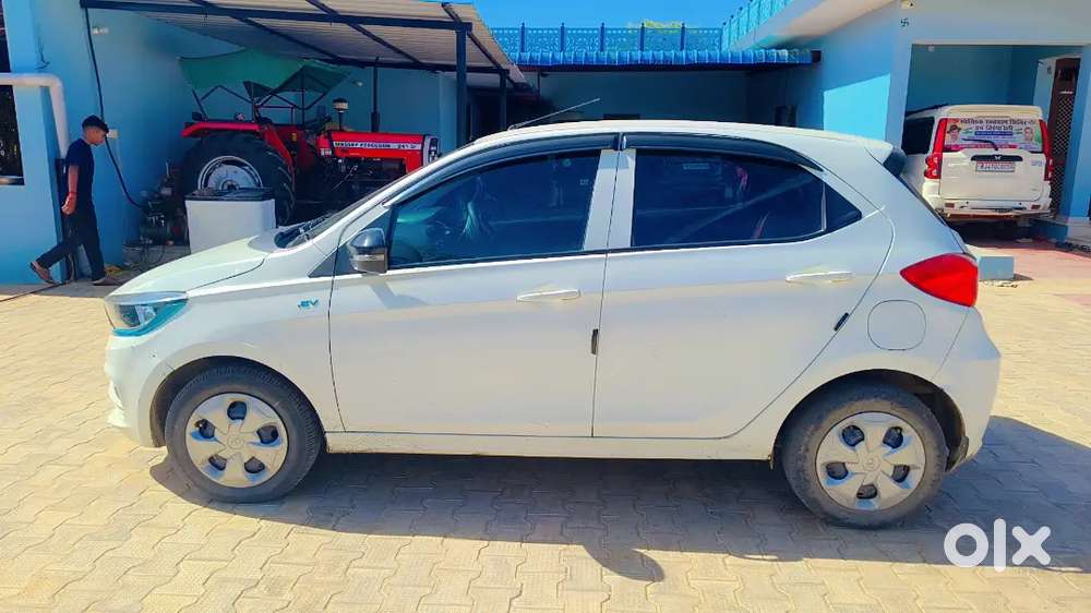 Tata Tiago Ev 2023 Electric 85000 Km Driven