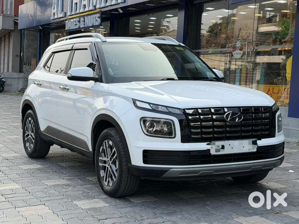 Hyundai Venue Sx (o) Mt 1.5 Diesel, 2024, Diesel