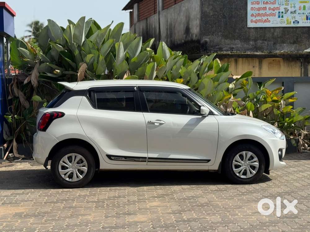 Swift Maruti 2023 Manual Petrol Vxi