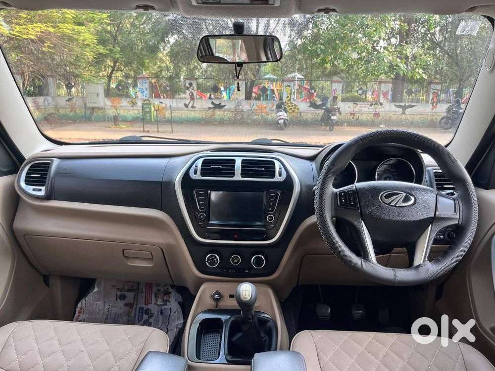 Mahindra Tuv 300 T10, 2018, Diesel