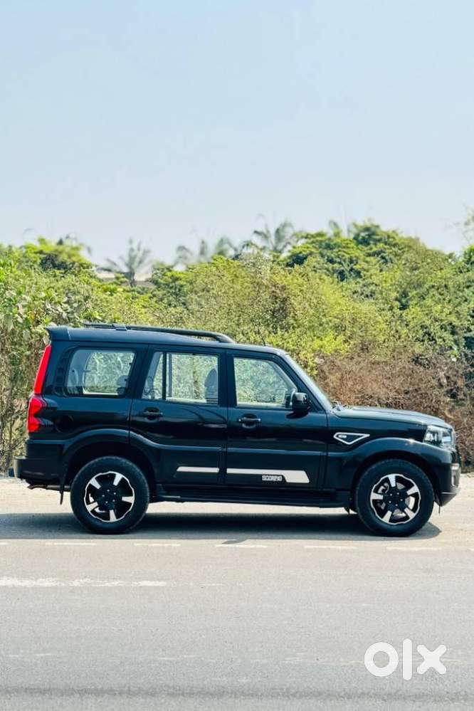 Mahindra Scorpio Classic 2.2 S 11 Mt 7 Str, 2025, Diesel