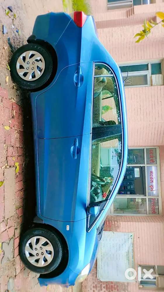 Honda Amaze 1.5 S 2013