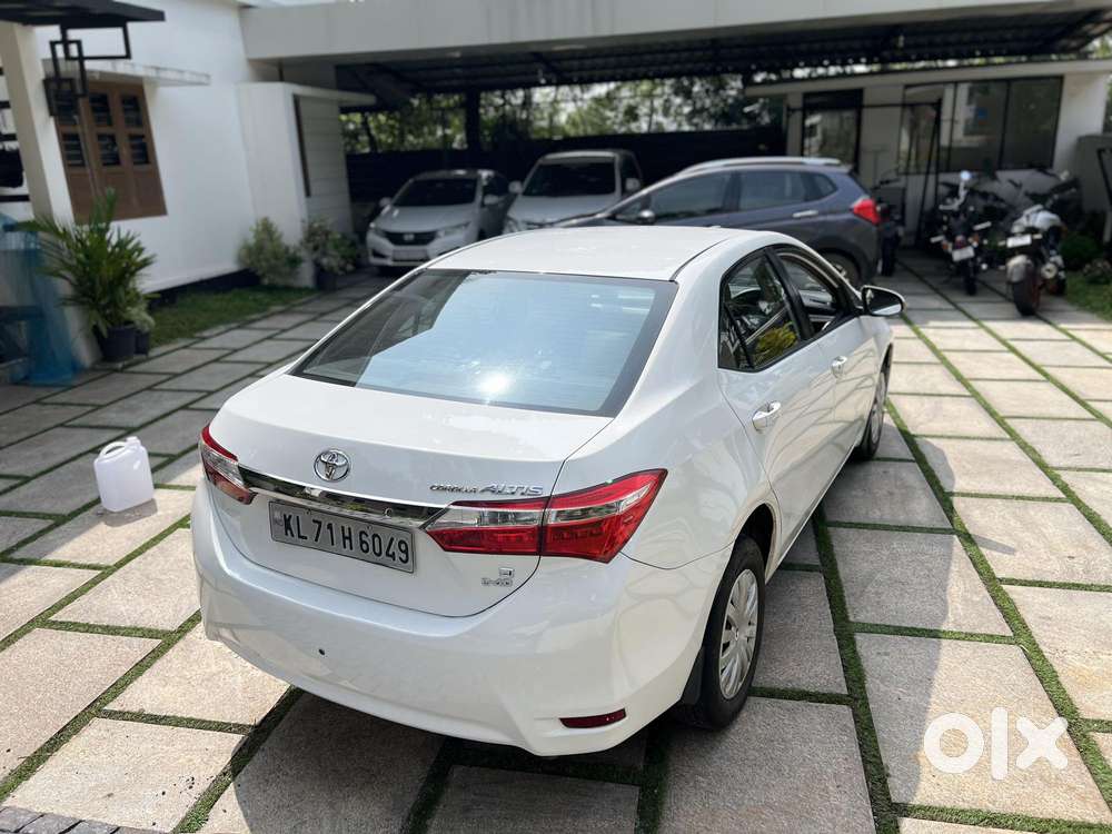 Toyota Corolla Altis 1.8 J, 2014, Diesel