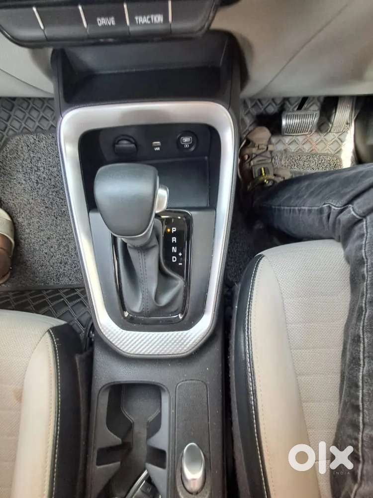 Kia Sonet 2022 Diesel 41500 Km Driven Automatic