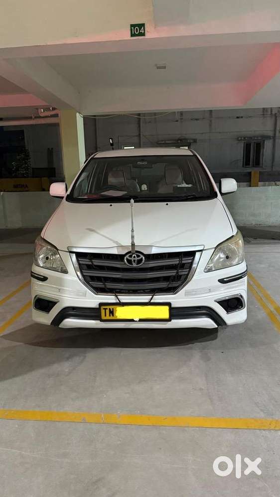 Toyota Innova 2015 Diesel Well Maintained