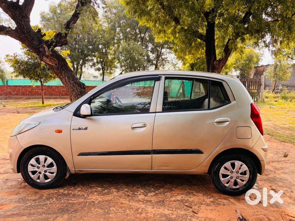 Hyundai Petrol Car 2012