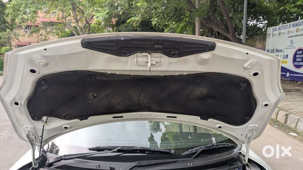 Maruti Suzuki Swift Dzire Lxi Option, 2021, Cng & Hybrids