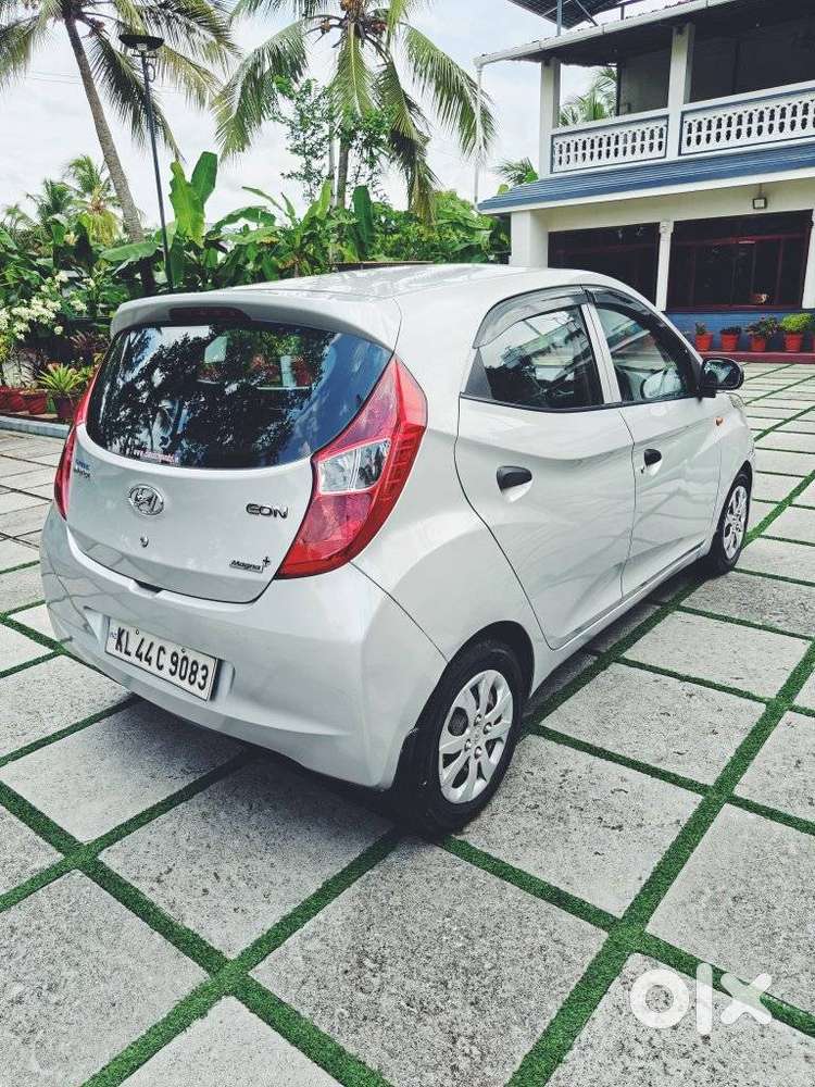 Hyundai Eon Magna +, 2015, Petrol