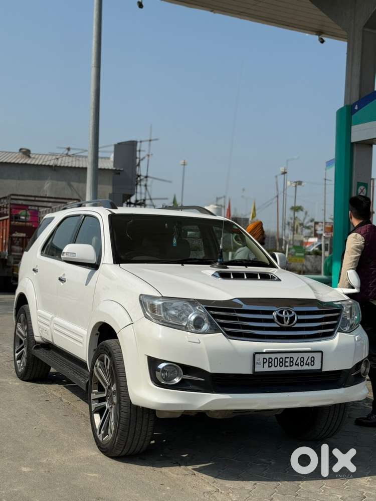 Toyota Fortuner 2012 Diesel Well Maintained