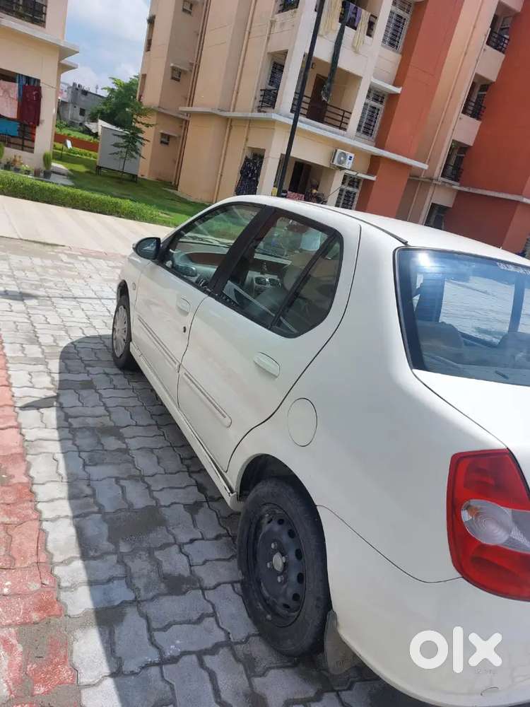 Tata Indigo Cs 2012 Glx Petrol 25k Km Driven