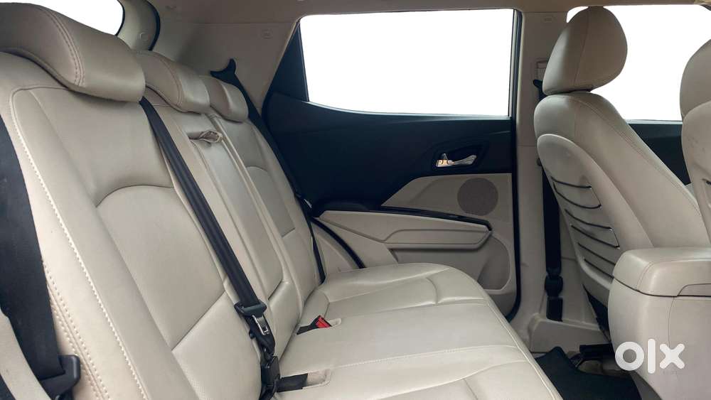 Mahindra Xuv300 W8 Option Diesel, 2019, Diesel
