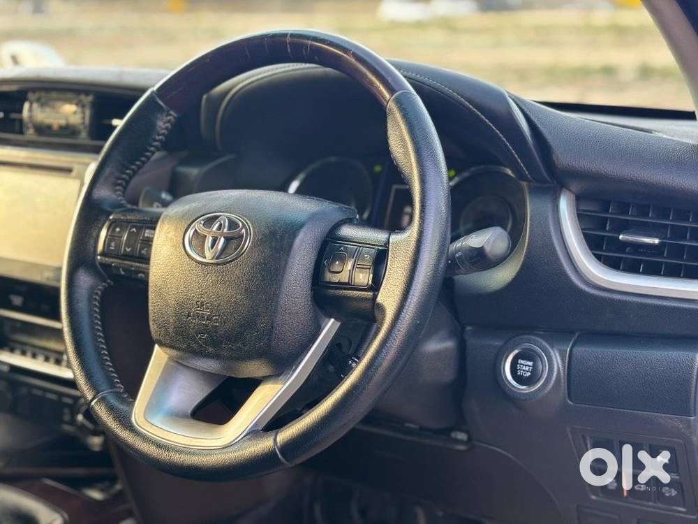 Toyota Fortuner 4x4 Mt 2.8 Diesel, 2020, Diesel