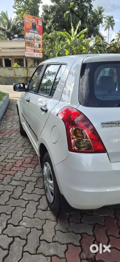 Maruti Suzuki Swift 2009 Company Service , No Accidents History