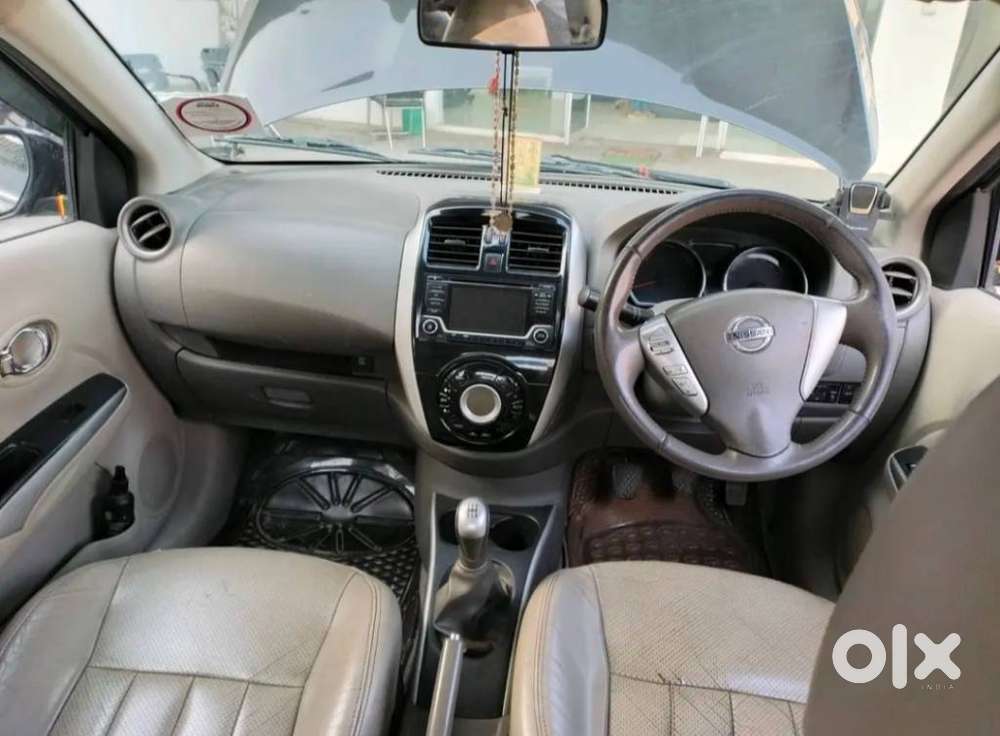 Nissan Sunny Xv Premium Pack (leather), 2014, Diesel