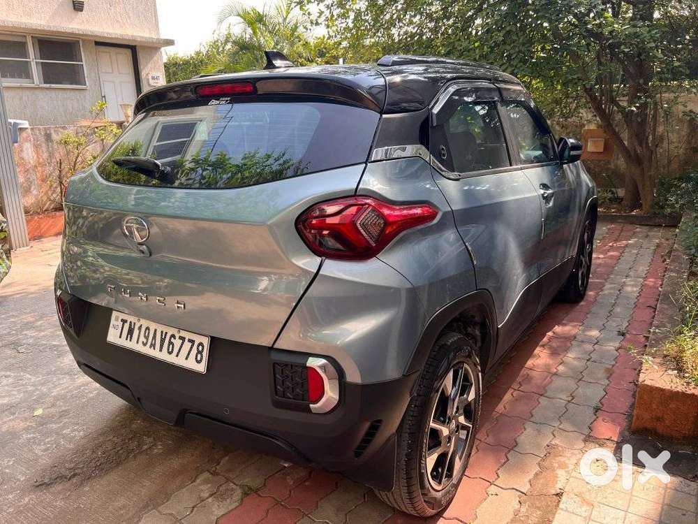 Tata Punch Creative Dual Tone Mt Sunroof, 2023, Petrol