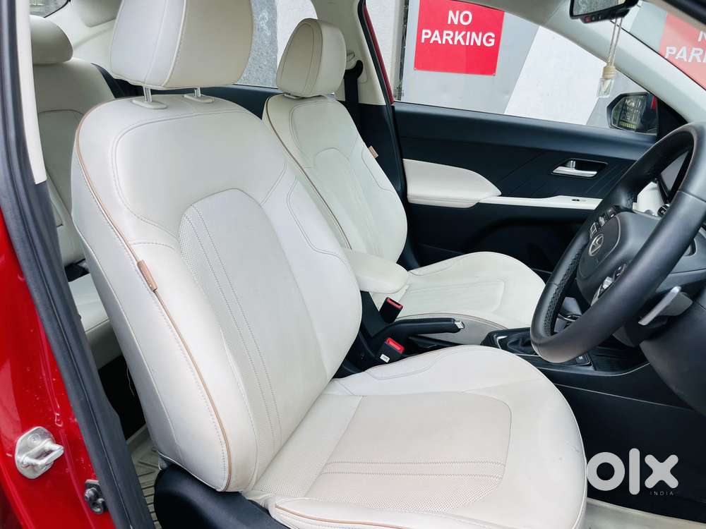 Hyundai Verna Sx 1.5 Petrol Ivt, 2023, Petrol