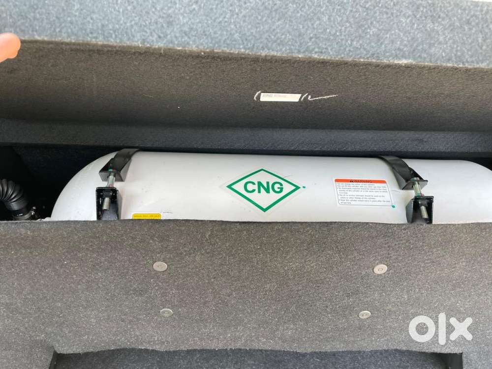 Maruti Suzuki Brezza Vxi Cng 2023 1 Owner Single Hand Drive