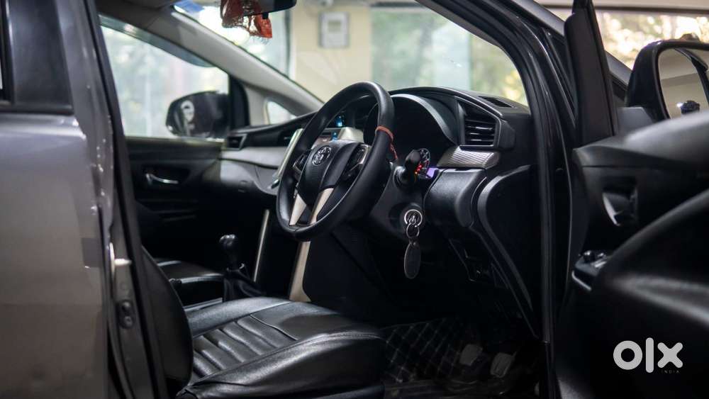 Toyota Innova Crysta 2.7 Gx Mt 8s, 2019, Petrol