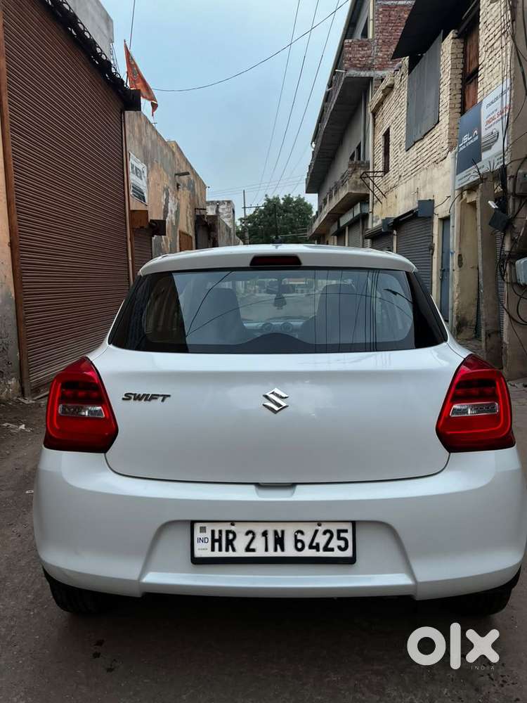 Maruti Suzuki Swift 1.2 Lxi (o), 2019, Petrol