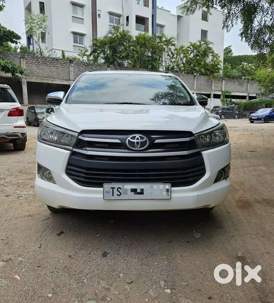 Toyota Innova Crysta 2019 Diesel 200000 Km Driven