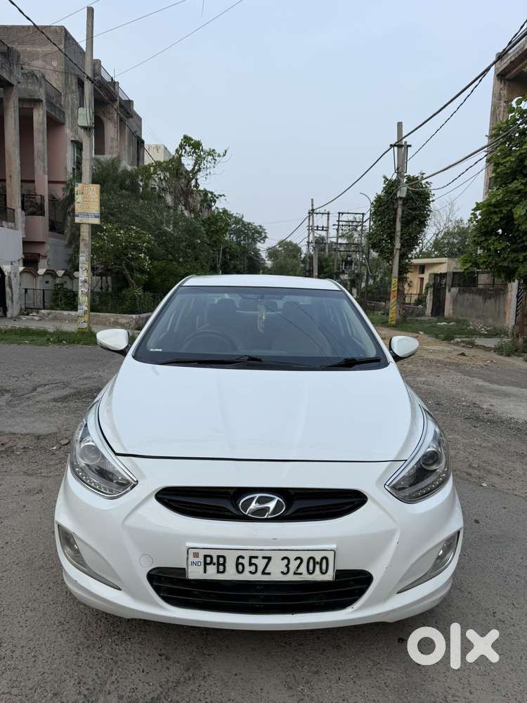Hyundai Verna 1.6 Crdi At Sx Option, 2015, Diesel