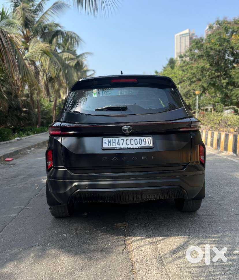 Tata Safari Adventure X Plus 7 Str Dark Edition, 2025, Diesel